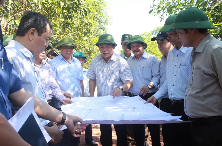 Bí thư Tỉnh ủy kiểm tra tiến độ thực hiện dự án phát triển hạ tầng khu công nghiệp, khu đô thị (VSIP) Quảng Trị